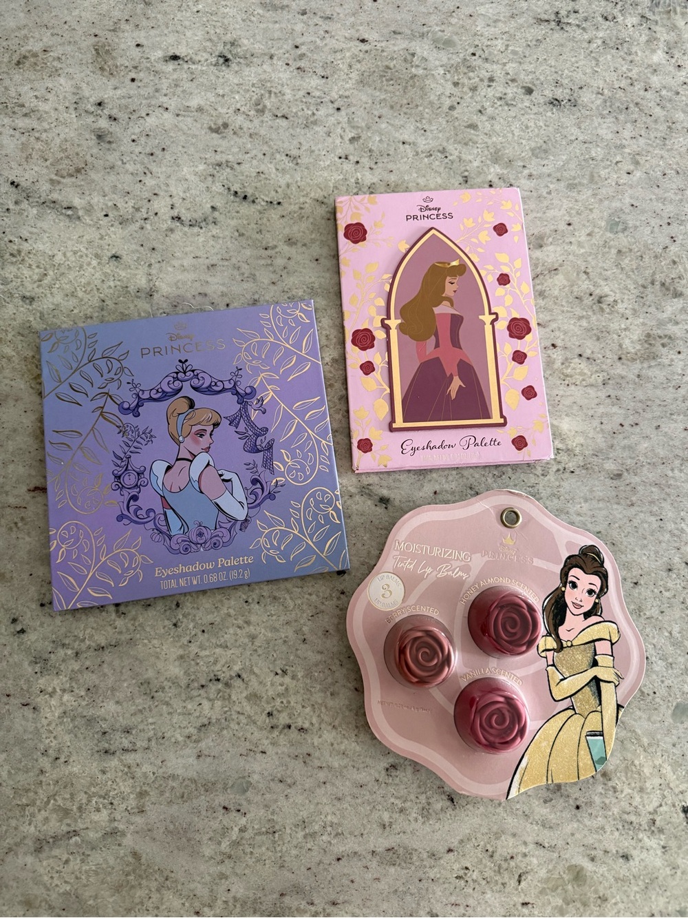 NEW‎ Disney Princess Eyeshadow & Lip Balm Gift Set